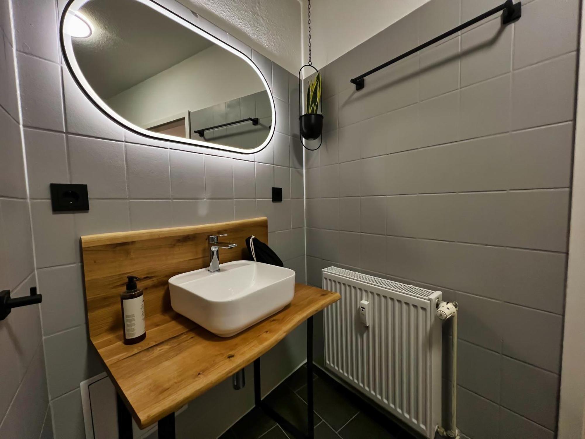 Nr 2 Modernes Apartment In Historischer Marktplatzlage 56 Qm # Cosiness Company 22 什未林 外观 照片